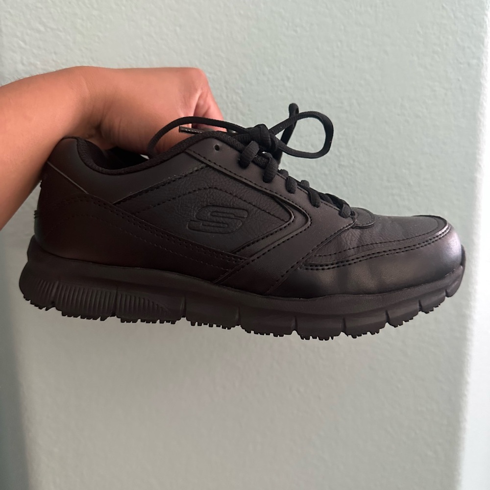 Skechers Nampa Wyola Slip-Resistant Women's Work Shoes